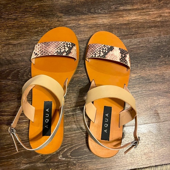 Aqua Leather sandals size 7.5 - Picture 1 of 3